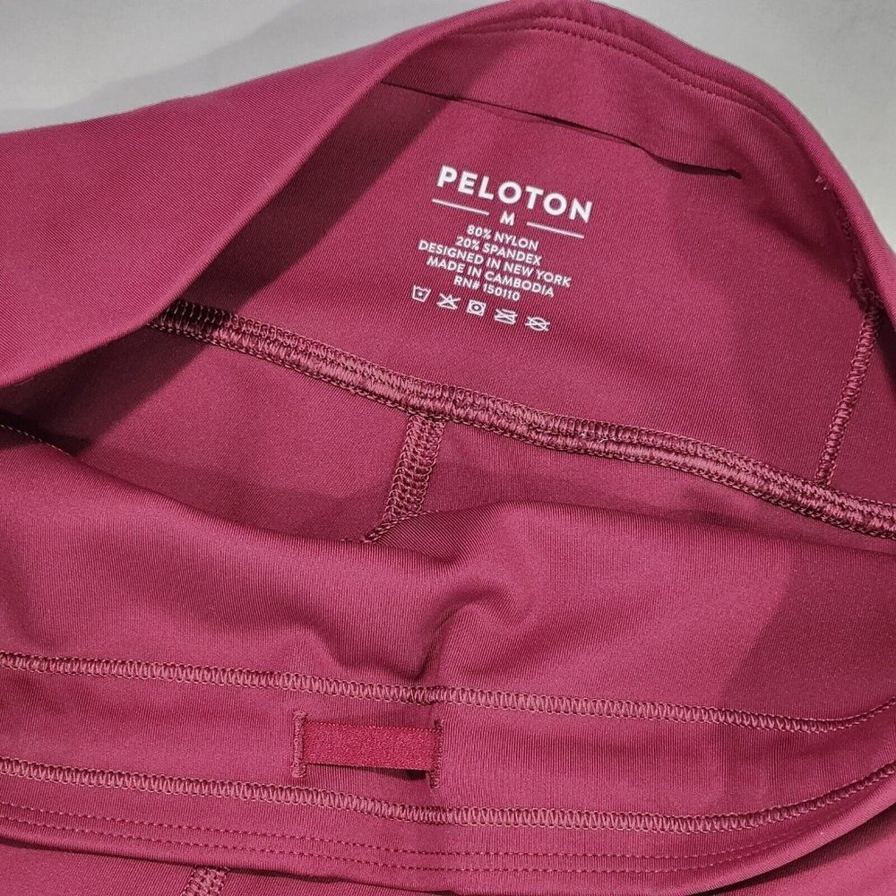 Peloton Move Rib Insert Capri Leggings‎ Womens M Maroon Peach Spinning Athletic - Picture 4 of 9